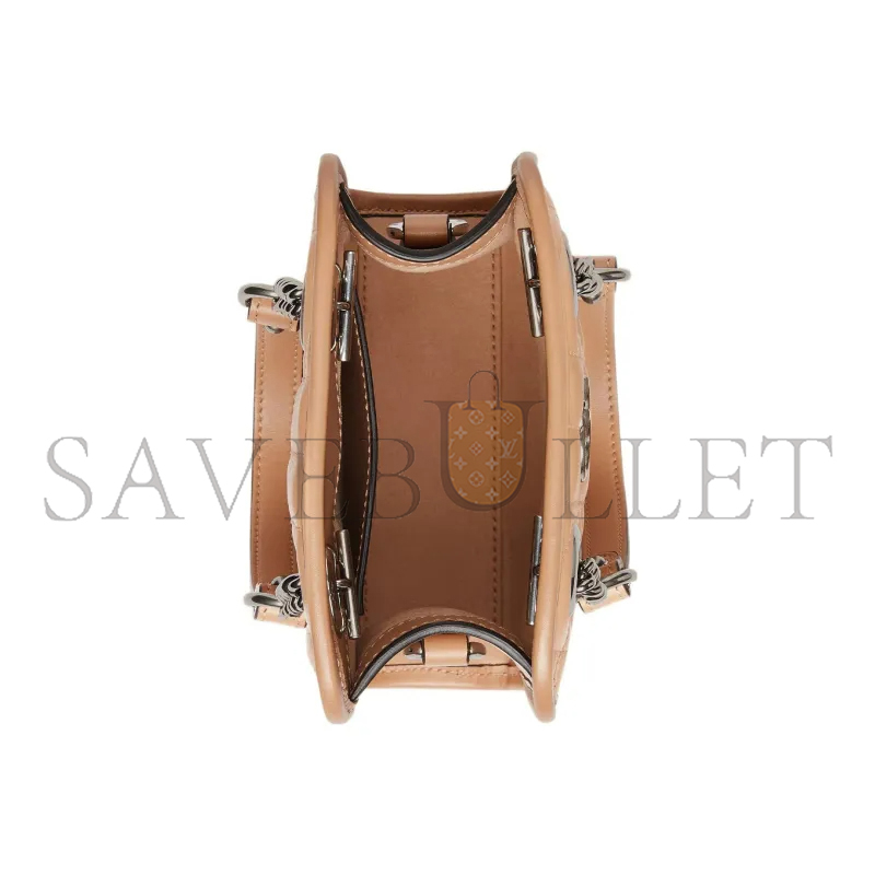 GUCCI GG MARMONT MATELASSÉ MINI BAG 696123 (19*16*7cm）